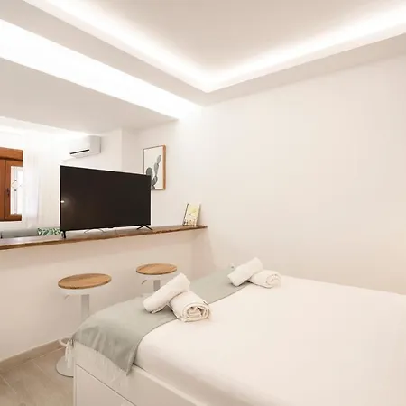 Estudio Tranquilo A Un Paso De La Vibrante Malaga Διαμέρισμα Benalmádena